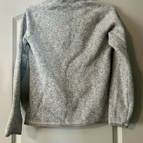 Patagonia Women’s Quarter Zip-Up Sweater in Heather Gray - Picture 6 of 6
